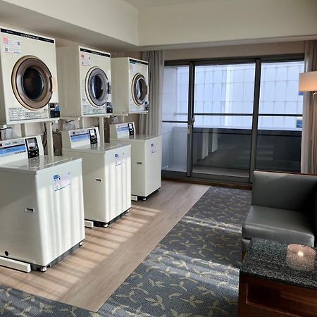 Evergreen Plaza Hotel - Tainan Exteriör bild Laundry room