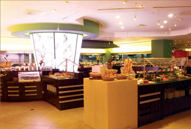 Evergreen Plaza Hotel - Tainan Exteriör bild The buffet at the hotel